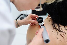 Visita dermatologica Verona - Center Terapy - Medicina Fisica e Riabilitazione - Castel d'Azzano Verona